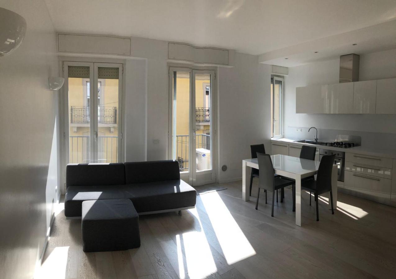 Bright & Spacious Apartment Near Navigli - Ponti Milan Exterior photo